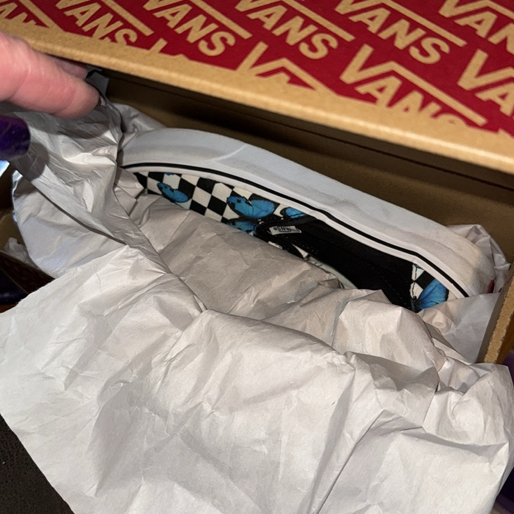 Vans -Butterflies New Excellent Condition - Picture 8 of 8